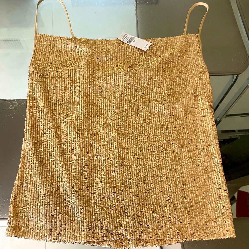 Gold top Ae Studio Size M